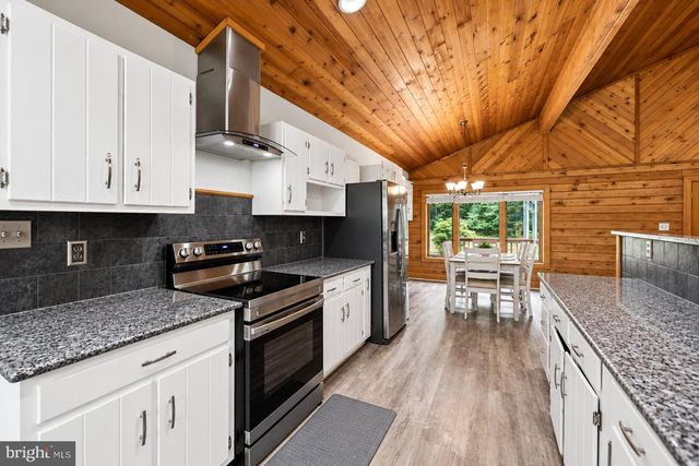 10904 MANLEY RD, Nokesville, VA 20181