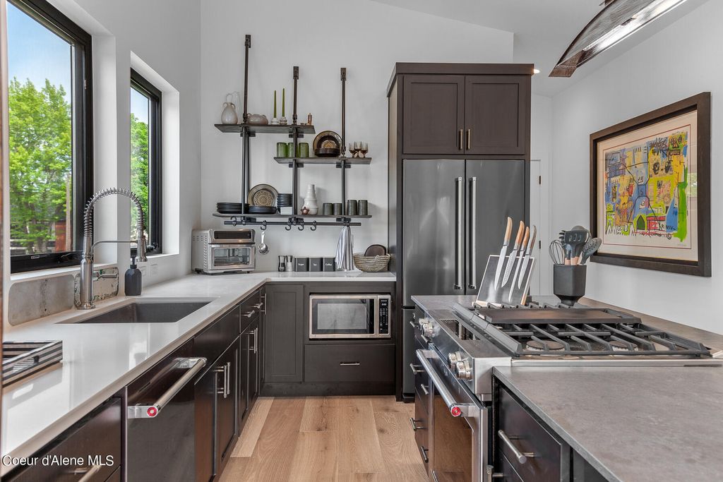 301 S 17TH ST, Coeur d'Alene, ID 83814 photo 44