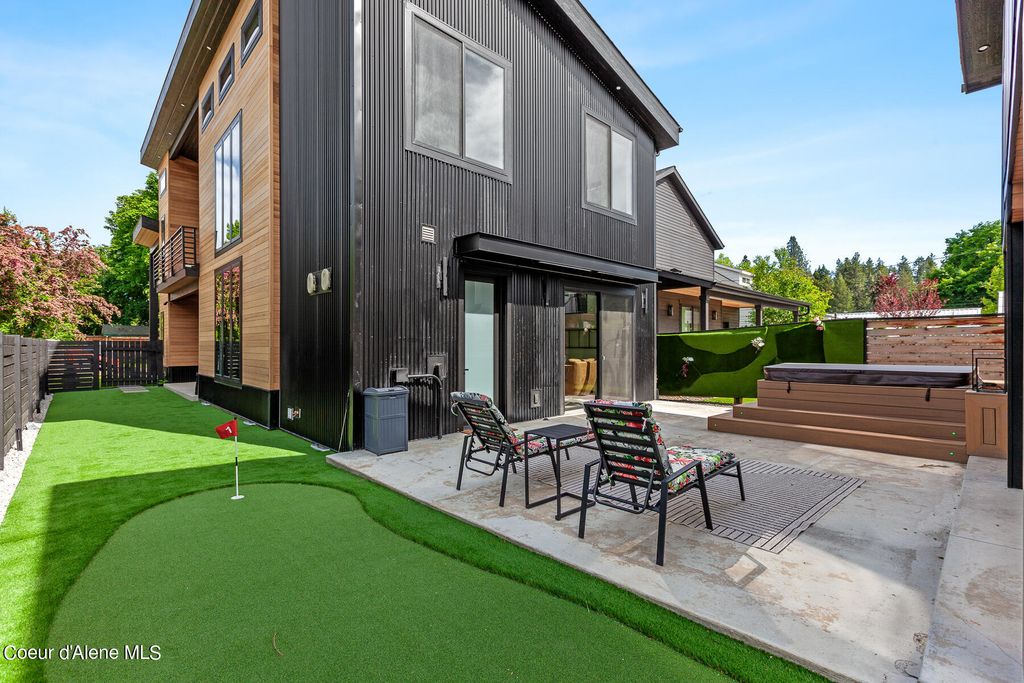 301 S 17TH ST, Coeur d'Alene, ID 83814 photo 57