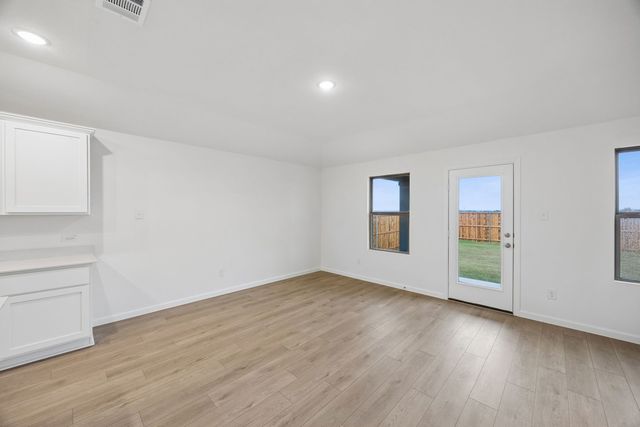 2534 Canadian Way, Crandall, TX 75114