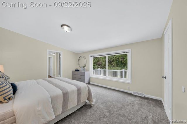 16170 S Huron River Drive, Romulus, MI 48174