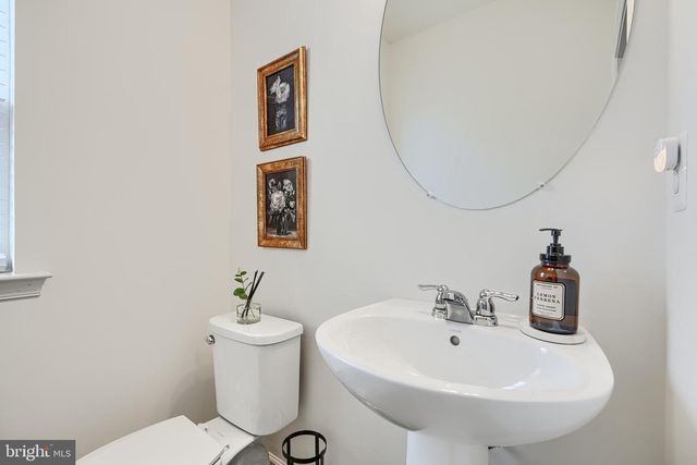 1823 IRIS LN, Hanover, MD 21076