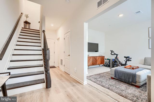 1823 IRIS LN, Hanover, MD 21076