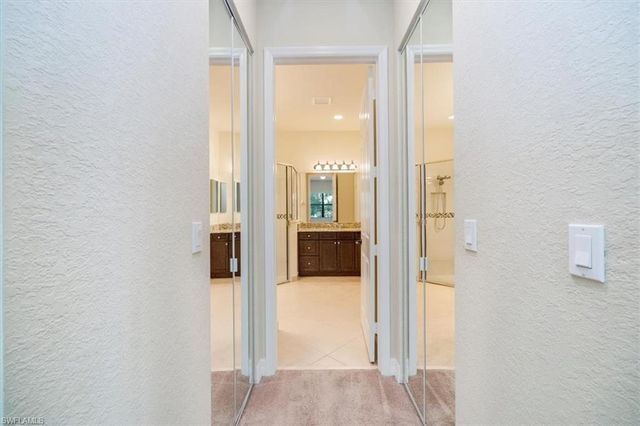 13458 Sumter LN, Naples, FL 34109