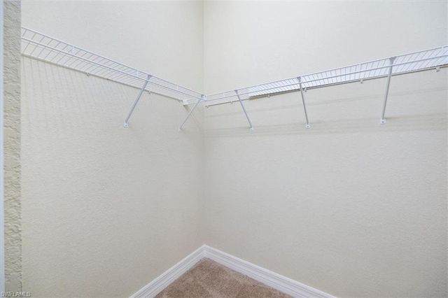 13458 Sumter LN, Naples, FL 34109