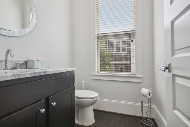 333 Brownstones NE Circle, Atlanta, GA 30312