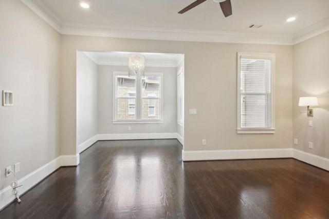 333 Brownstones NE Circle, Atlanta, GA 30312