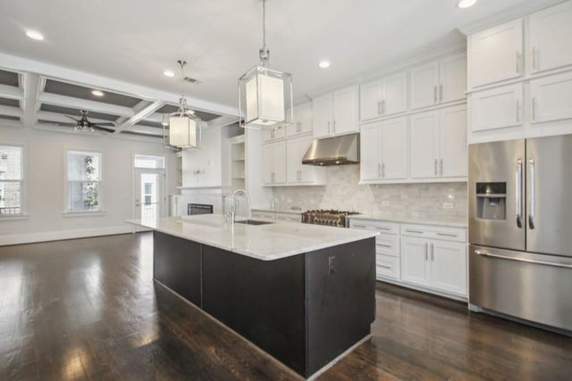 333 Brownstones NE Circle, Atlanta, GA 30312