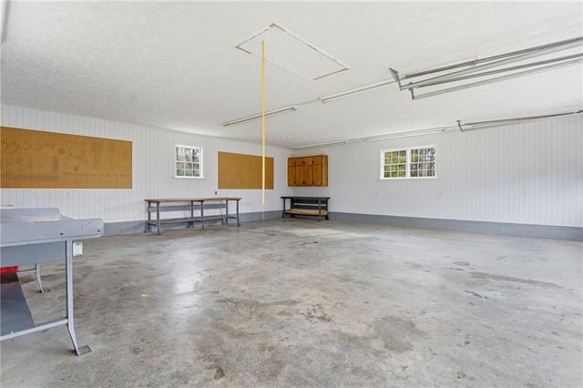 343 Mountainview Circle, Canton, GA 30115