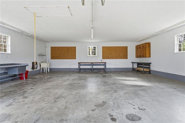 343 Mountainview Circle, Canton, GA 30115