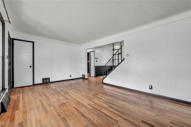 5365 E 131st Street, Garfield Heights, OH 44125