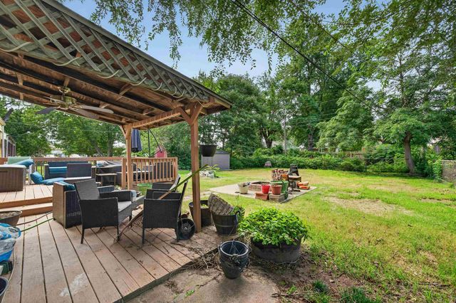 209 W Hunter, Haysville, KS 67060