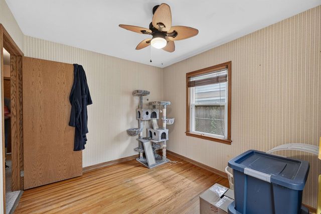 209 W Hunter, Haysville, KS 67060