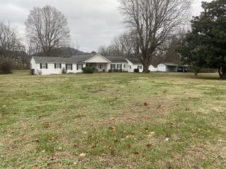 152 Mallory Station Rd, Franklin, TN 37067