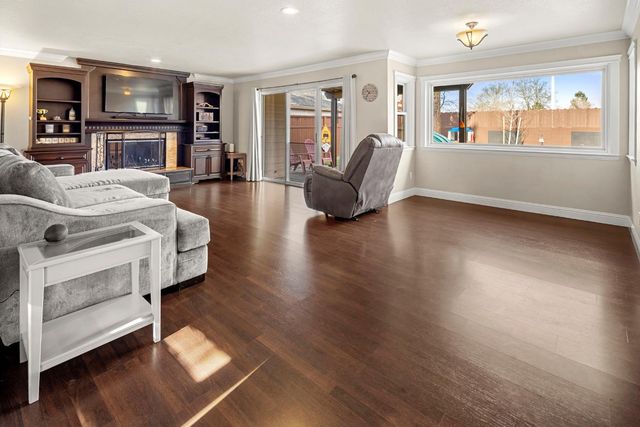 1891 Balboa Dr, Roseville, CA 95661