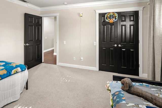 1891 Balboa Dr, Roseville, CA 95661