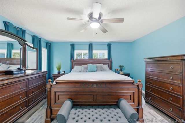 1575 E 565 Road, Locust Grove, OK 74352