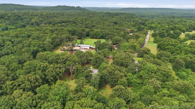 1575 E 565 Road, Locust Grove, OK 74352