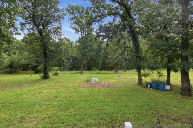 1575 E 565 Road, Locust Grove, OK 74352