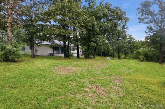 1575 E 565 Road, Locust Grove, OK 74352