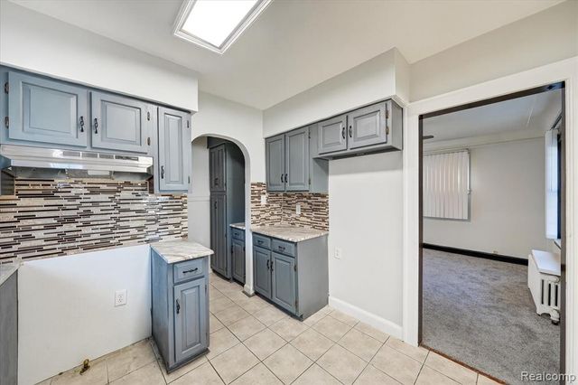 15888 Ohio Street, Detroit, MI 48238