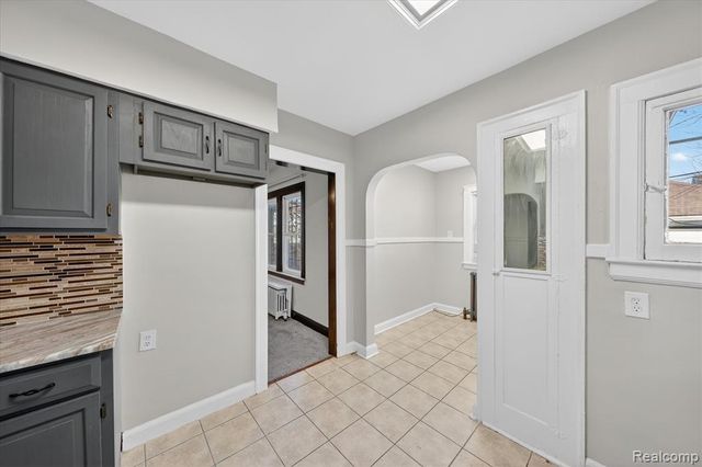 15888 Ohio Street, Detroit, MI 48238