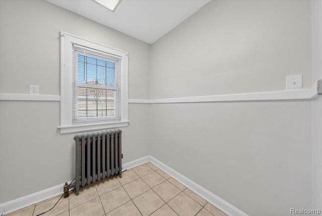 15888 Ohio Street, Detroit, MI 48238