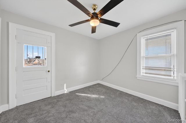 15888 Ohio Street, Detroit, MI 48238