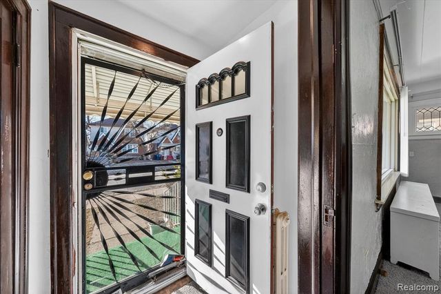 15888 Ohio Street, Detroit, MI 48238