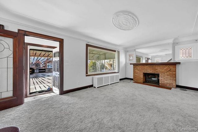 15888 Ohio Street, Detroit, MI 48238