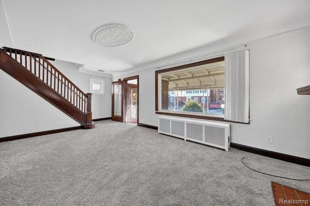 15888 Ohio Street, Detroit, MI 48238