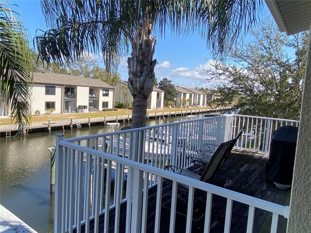 834 CALLISTA CAY LOOP, Tarpon Springs, FL 34689