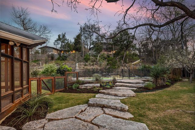 5008 Westview DR, Austin, TX 78731