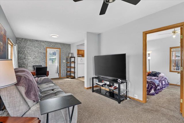 852 JOHNSON Street, Beloit, WI 53511