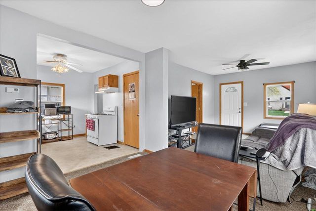 852 JOHNSON Street, Beloit, WI 53511