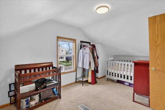 852 JOHNSON Street, Beloit, WI 53511