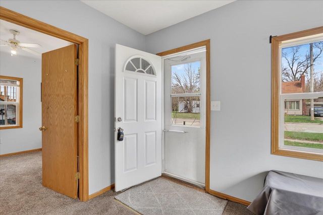 852 JOHNSON Street, Beloit, WI 53511
