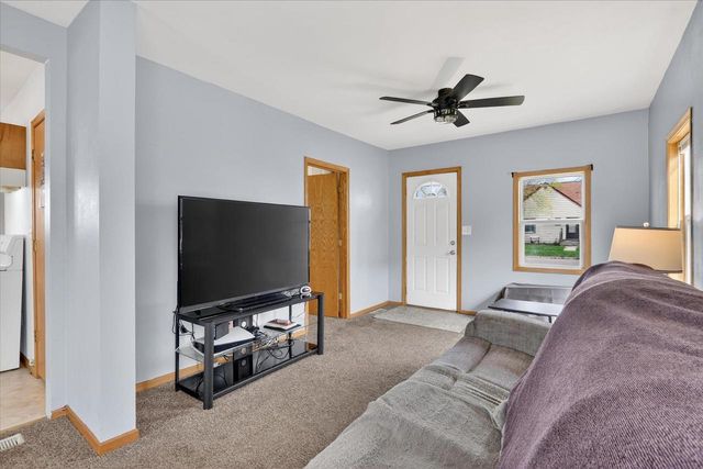 852 JOHNSON Street, Beloit, WI 53511