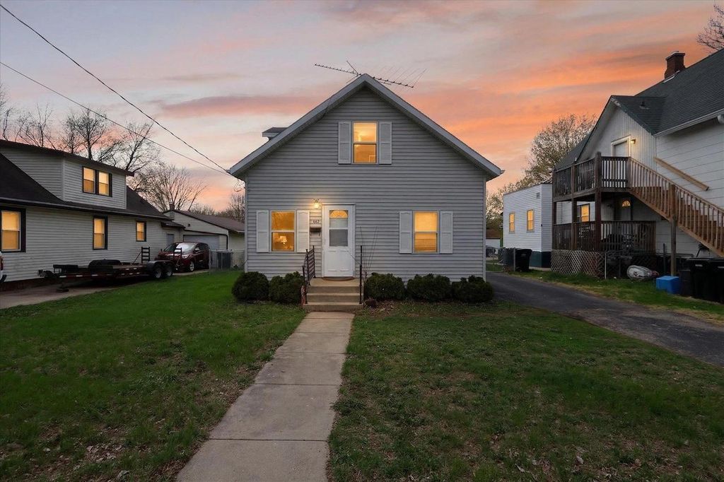 852 JOHNSON Street, Beloit, WI 53511