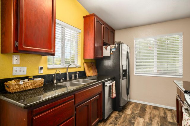 9475 Alta Mesa Rd, Wilton, CA 95693