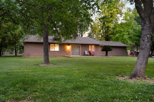 9475 Alta Mesa Rd, Wilton, CA 95693