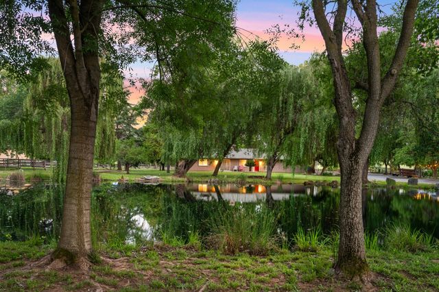 9475 Alta Mesa Rd, Wilton, CA 95693