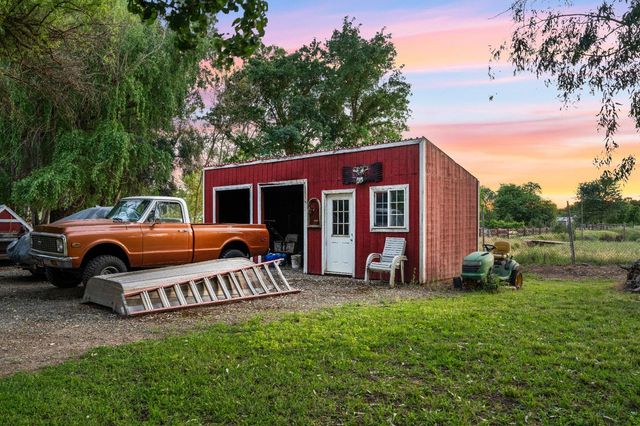 9475 Alta Mesa Rd, Wilton, CA 95693