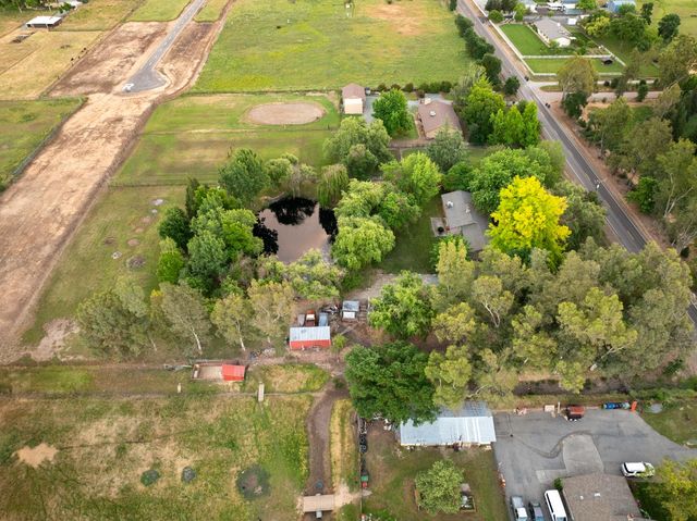 9475 Alta Mesa Rd, Wilton, CA 95693