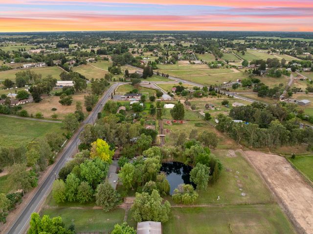 9475 Alta Mesa Rd, Wilton, CA 95693