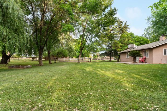 9475 Alta Mesa Rd, Wilton, CA 95693