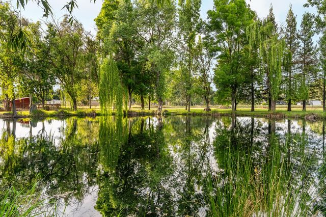 9475 Alta Mesa Rd, Wilton, CA 95693