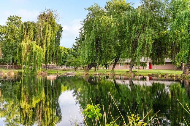 9475 Alta Mesa Rd, Wilton, CA 95693