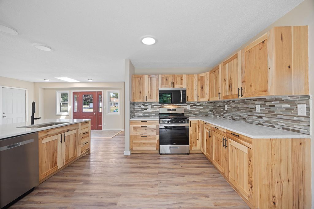 7101 Willow Road, Maple Grove, MN 55369 — photo 3