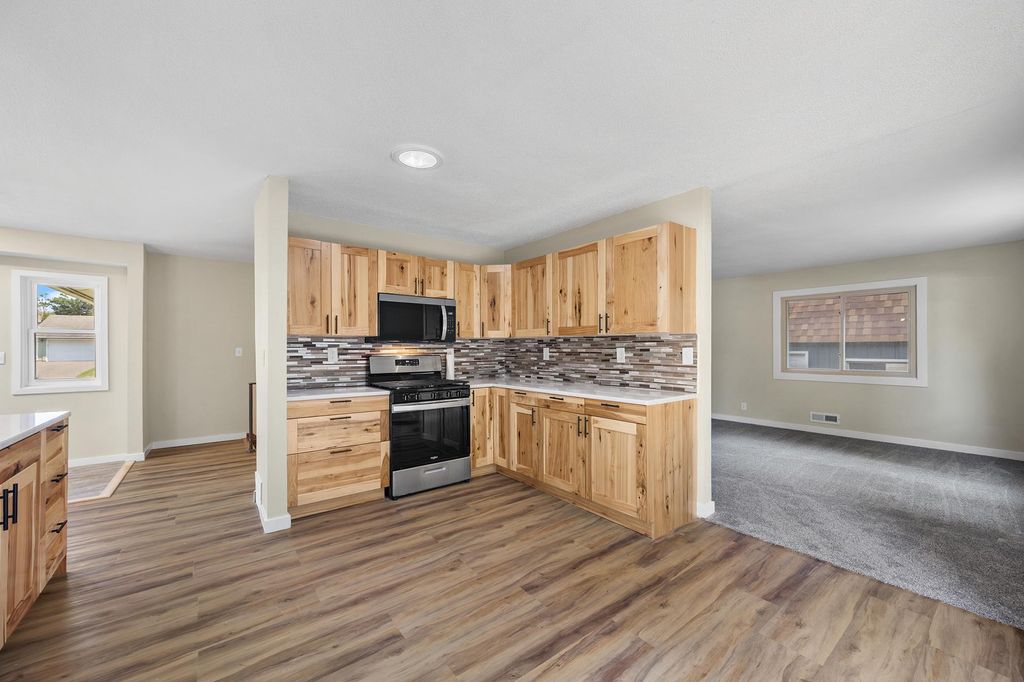 7101 Willow Road, Maple Grove, MN 55369 — photo 5